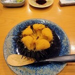 小判寿司 - ウニの里といわれる岩手県洋野町種市の殻付きのキタムラサキウニは身が大きく濃厚