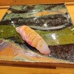 小判寿司 - イサキ