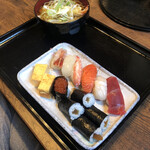 ファミリーすしガーデンハウス - 料理写真:
