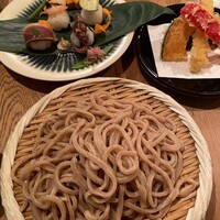 自家製粉石臼挽きうどん 青空blue 本店 - 