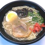 LAWSON - 料理写真:博多一幸舎監修 博多豚骨ラーメン¥530 2021.6.4