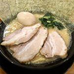 横浜家系ラーメン 一門家 - 