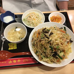 山西亭 - 2021/6 日替わり　あんかけ焼きそば 大盛(700)