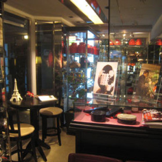 クリスチャン・コンスタン パリ_2