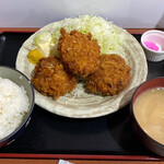 Izakaya Daigaku - ②手づくりメンチカツ定食