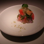 レフェルヴェソンス - 西と東が～真鯵と北海道新十津川町のトマトをクリュで　フェンネルと香る草花