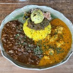 スパイスカレー ボマイェ - ３種あいがけカレー