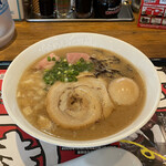 らあめん花月嵐 - ラーメンきら星 2種盛りチャーシューどとんこつ。
      旨し。