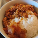 グル グル シロヘビ ヌードル - 