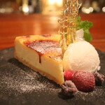 ポットベリー - 濃厚ベイクドチーズケーキ