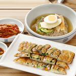Saikabou - 水冷麺とチヂミセット