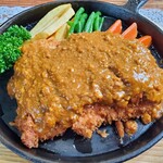 ステーキまつだ - 本日の日替わりランチ チキンカツ(カレーソース)