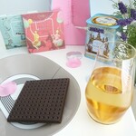 マリベル・ザ・ラウンジ - マリベルさんの故郷ホンジュラス産のカカオで作ったバー（板チョコ）