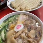 カドヤ食堂 - 豚足トッピングのつけそば大盛り