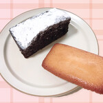 井上製パン - ブラウニーとフィナンシェ（各160円）。
