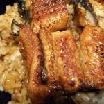 味の六酔 - 鰻、大写しの型