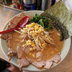 ラーメンショップ椿 - 相方『ネギ味噌チャーシュー　全て普通』