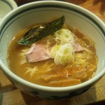 ラーメンセット・ラ－メン（７００円）