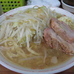 ラーメン二郎 - 今日のラーメンも景色がいいね～