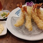 とんかつ 王龍 - 海老フライ
