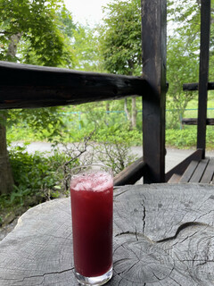 오시다테 사보우 - 코케모모 주스