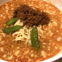 個室中華 頤和園 溜池山王店 - 四川担々麺 1,100円