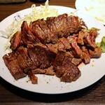 キャトルラパン - ステーキランチ 400g(税込1,350円)