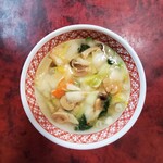 黄鶴樓 - シャーレンタンメン
                                エビ入りの餡掛けがかかっているらーめん
                                食べました
                                めちゃくちゃうまいっす