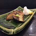 味の店 いわし - 桜鱒焼と茄子田楽と蚕豆