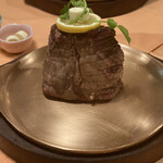 ステーキハウス キッチンリボン - 