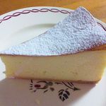 洋菓子 シナガワ 本店 - 焼きチーズケーキ