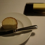 Restaurant Satoshi.F - バターとフォカッチャ