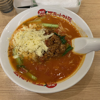 太陽のトマト麺_0