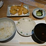 Tempura Shinjuku Tsuna Hachi - 高砂定食