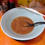 ラーメン 盛太郎 - ラーメン（中盛、野菜マシマシ、背脂少し）790円