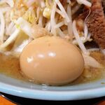 ラーメン 盛太郎 - ラーメン（中盛、野菜マシマシ、背脂少し）790円