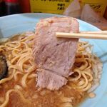 ラーメン 盛太郎 - ラーメン（中盛、野菜マシマシ、背脂少し）790円