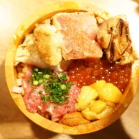 焼うお いし川 - 築地最強の炙り丼