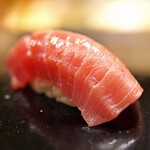 日本橋蛎殻町 すぎた - 鮪の中トロ