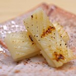 日本橋蛎殻町 すぎた - アオリ烏賊のエンペラの粕漬け焼き