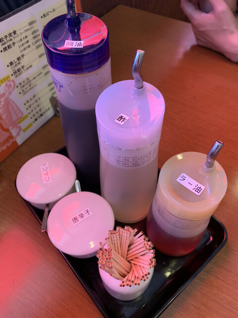 ホワイト餃子 植田餃子店 ホワイトギョウザ 塩釜口 餃子 食べログ ホワイト餃子 植田餃子店 ホワイトギョウザ 塩釜口 餃子 食べログ