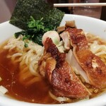 らぁめん 生姜は文化。 - 醤油ラーメン￥800＋大盛￥100　ホリゾンタルアングル