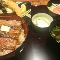 赤坂 津つ井 総本店 - 
