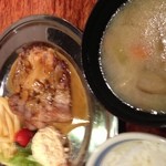 かつはな亭 - 事故でも起きたのか…冷え切ったポークソテーが…涙…