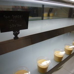 プリンもあります