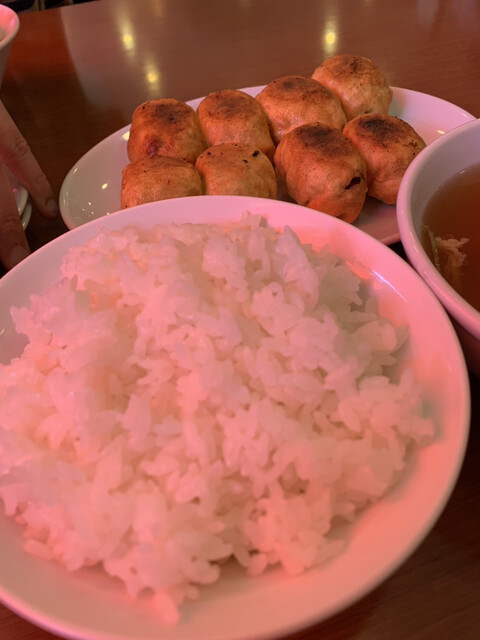 ホワイト餃子 植田餃子店 ホワイトギョウザ 塩釜口 餃子 食べログ