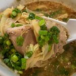 麺屋 菜々兵衛 - つけ汁の中の具材