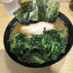 横浜家系ラーメン 蓮 - ほうれん草増しラーメン