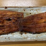 うなぎ屋 源内 - うなぎの蒲焼(1本)2500円