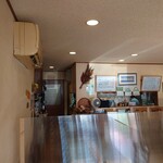 シャンティ - 店内左奥。
